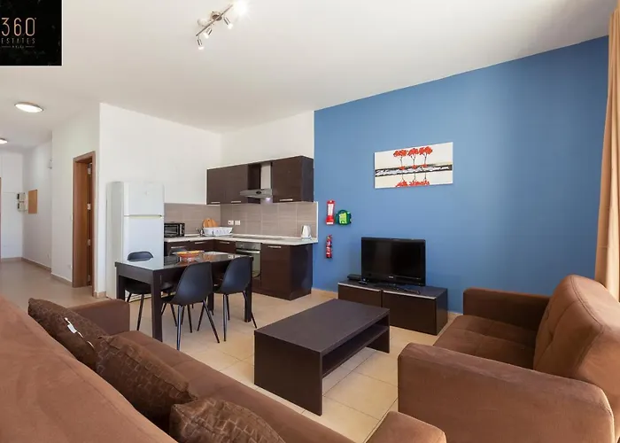 Spacious Pv Apt Close To Clubs & Schools With Wifi By 360 Estates