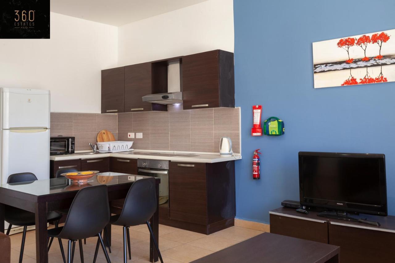 Spacious Pv Close To Clubs & Schools With Wifi By 360 Estates * San Giuliano