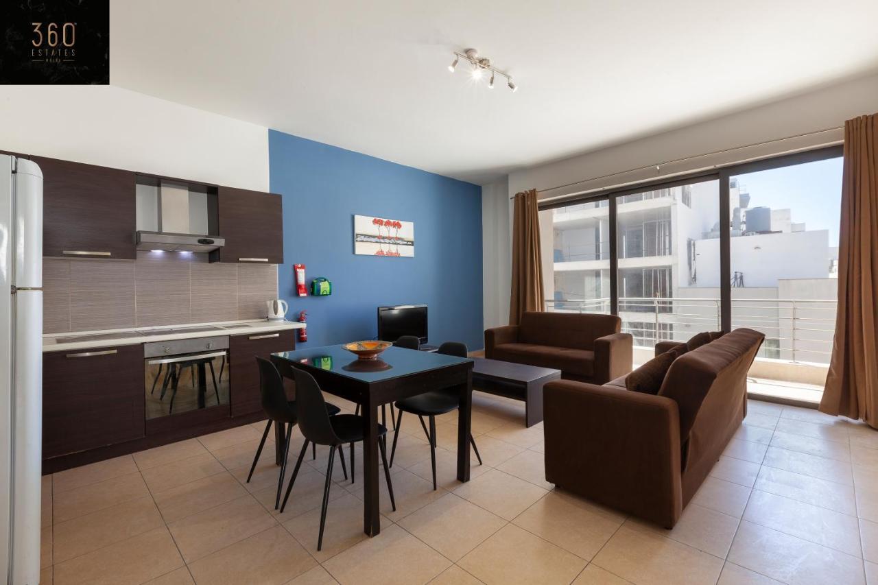 Spacious Pv Close To Clubs & Schools With Wifi By 360 Estates Appartamento